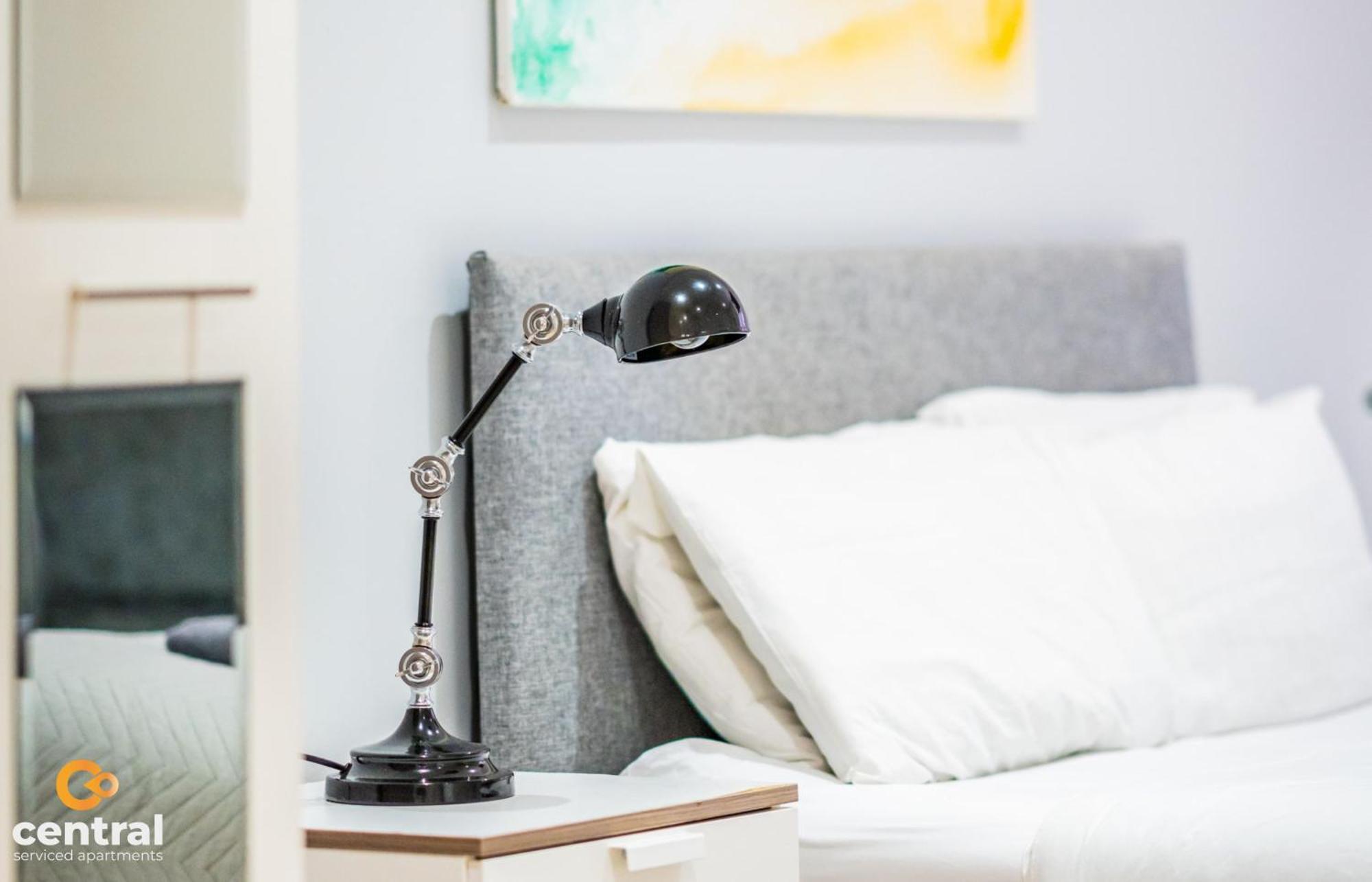 Central Serviced Apartments - 2 Bedroom - Walk Away From City Centre & Universities - Sleeps 4 - 3 X Double Beds - Smart Tvs In All Rooms - Short Term Stays Welcome - Walk Away From Train & Bus Station - Preferred Location For Short Stay In Dundee Exterior foto